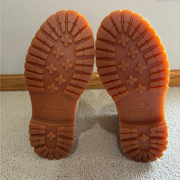 Timberland Tan Leather Boots - Picture 11 of 11